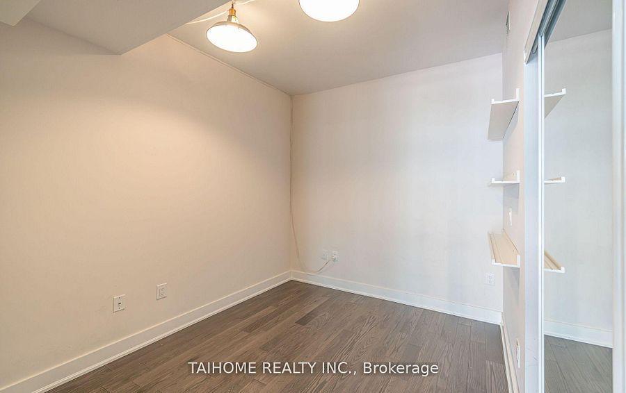 955 Bay (Britt Condos) - Photo 33