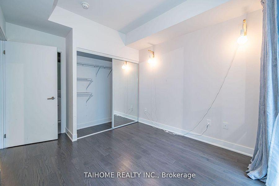 955 Bay (Britt Condos) - Photo 43