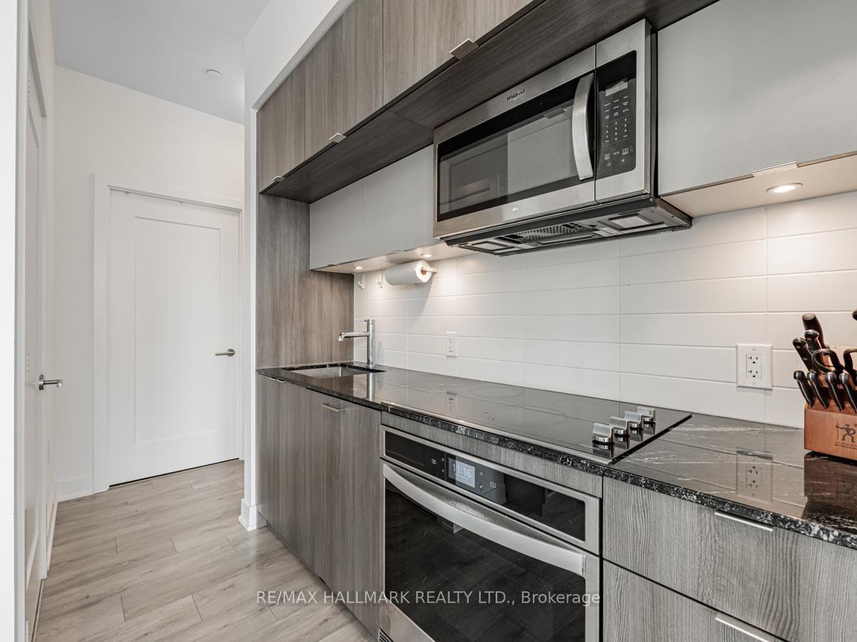 585 Bloor (Via Bloor) - Photo 37