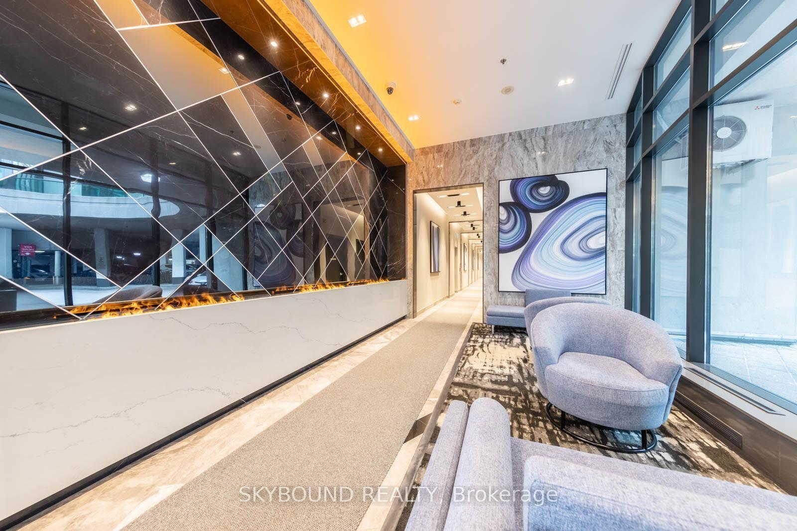 16 Yonge St - Photo 6
