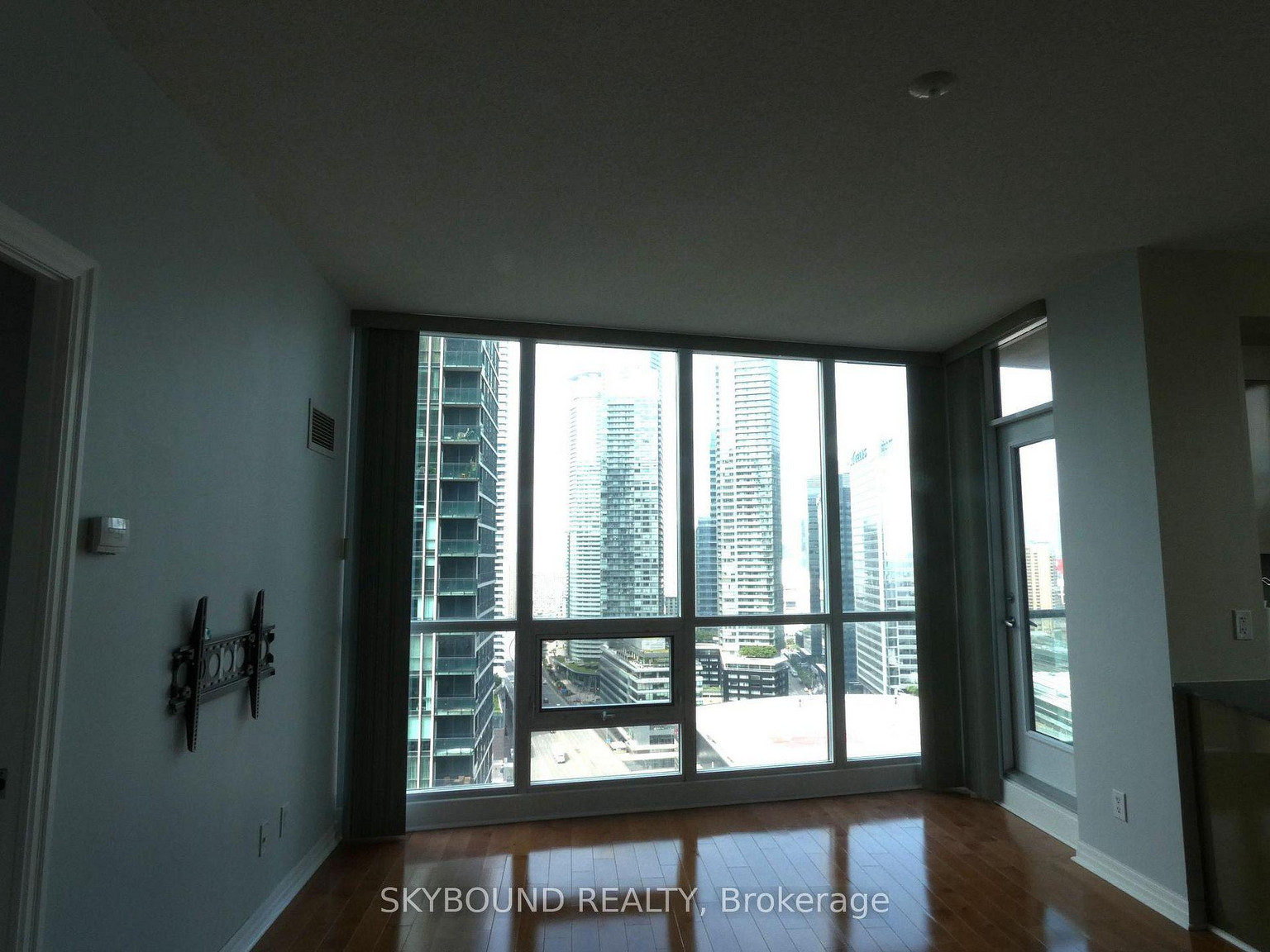 16 Yonge St - Photo 57