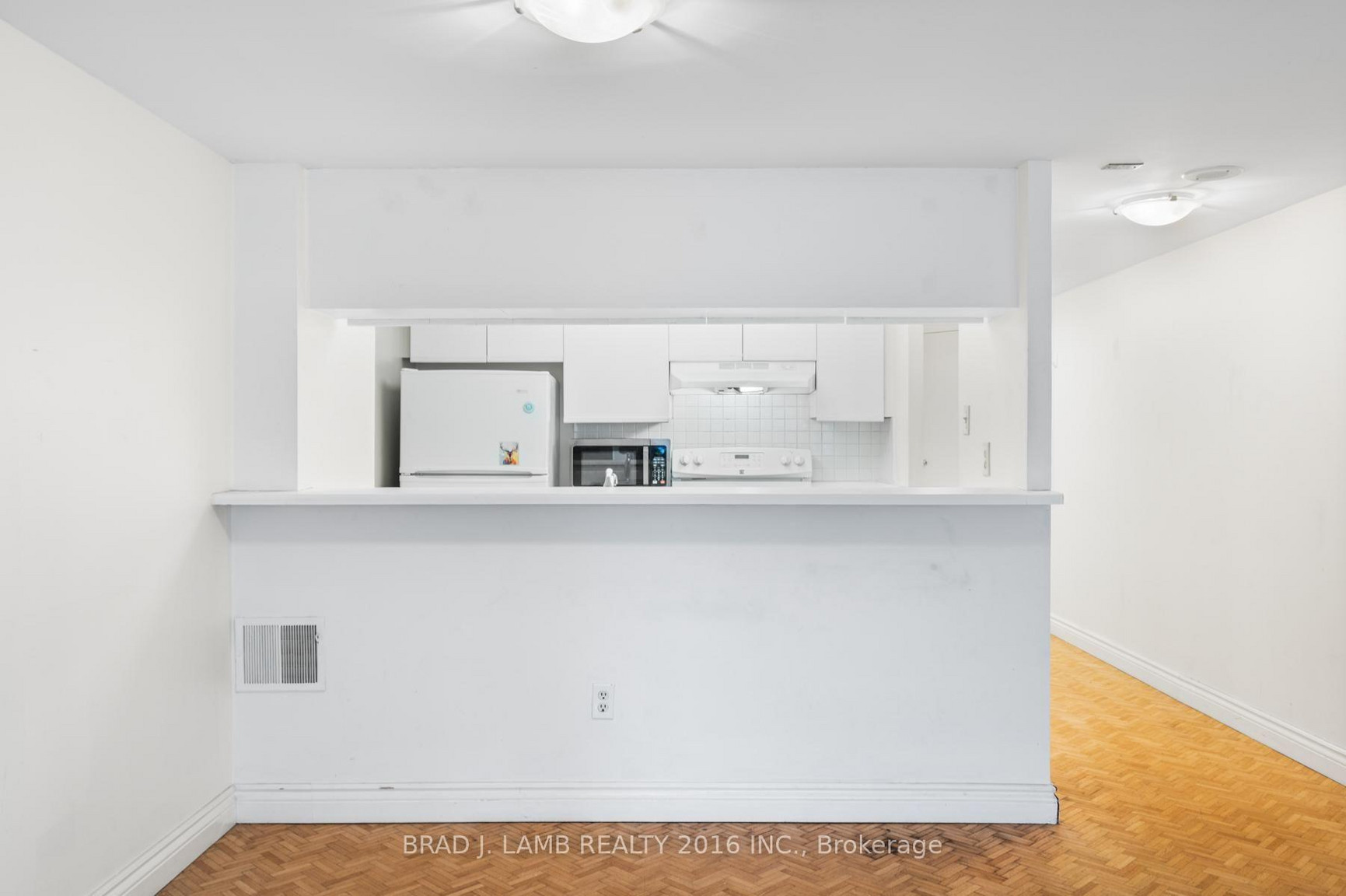 1001 Bay - Photo 39