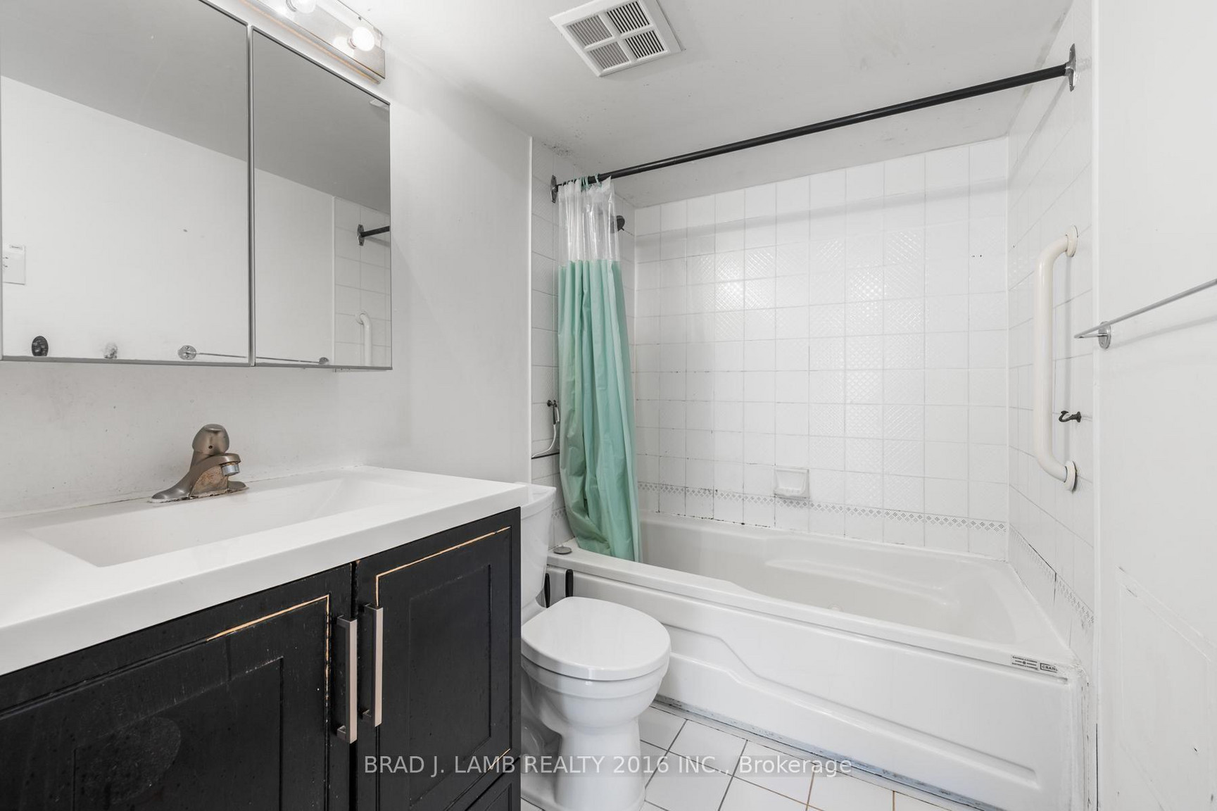 1001 Bay - Photo 61