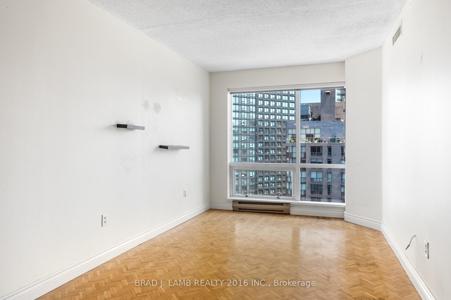1001 Bay - Photo 31
