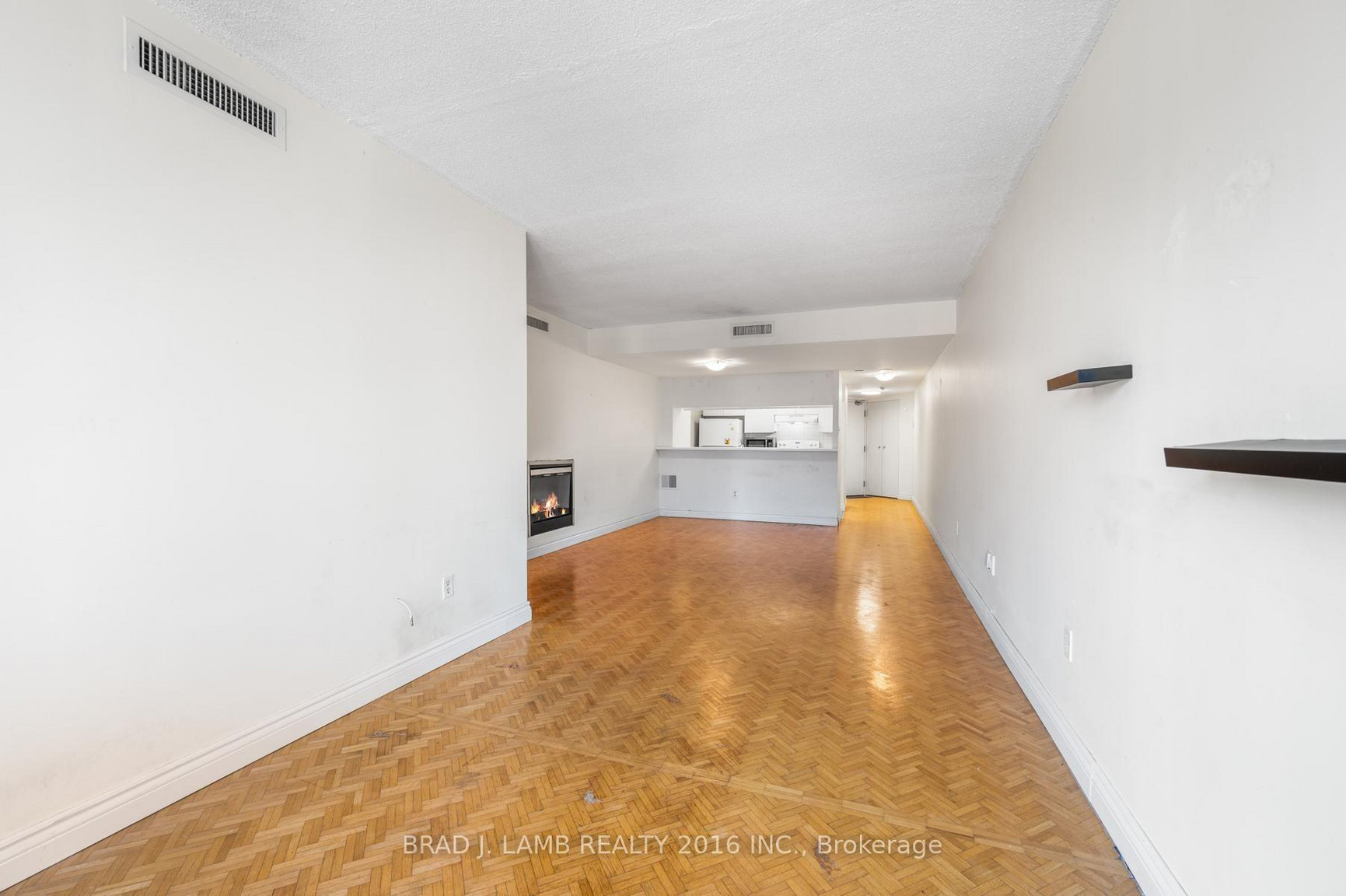 1001 Bay - Photo 37