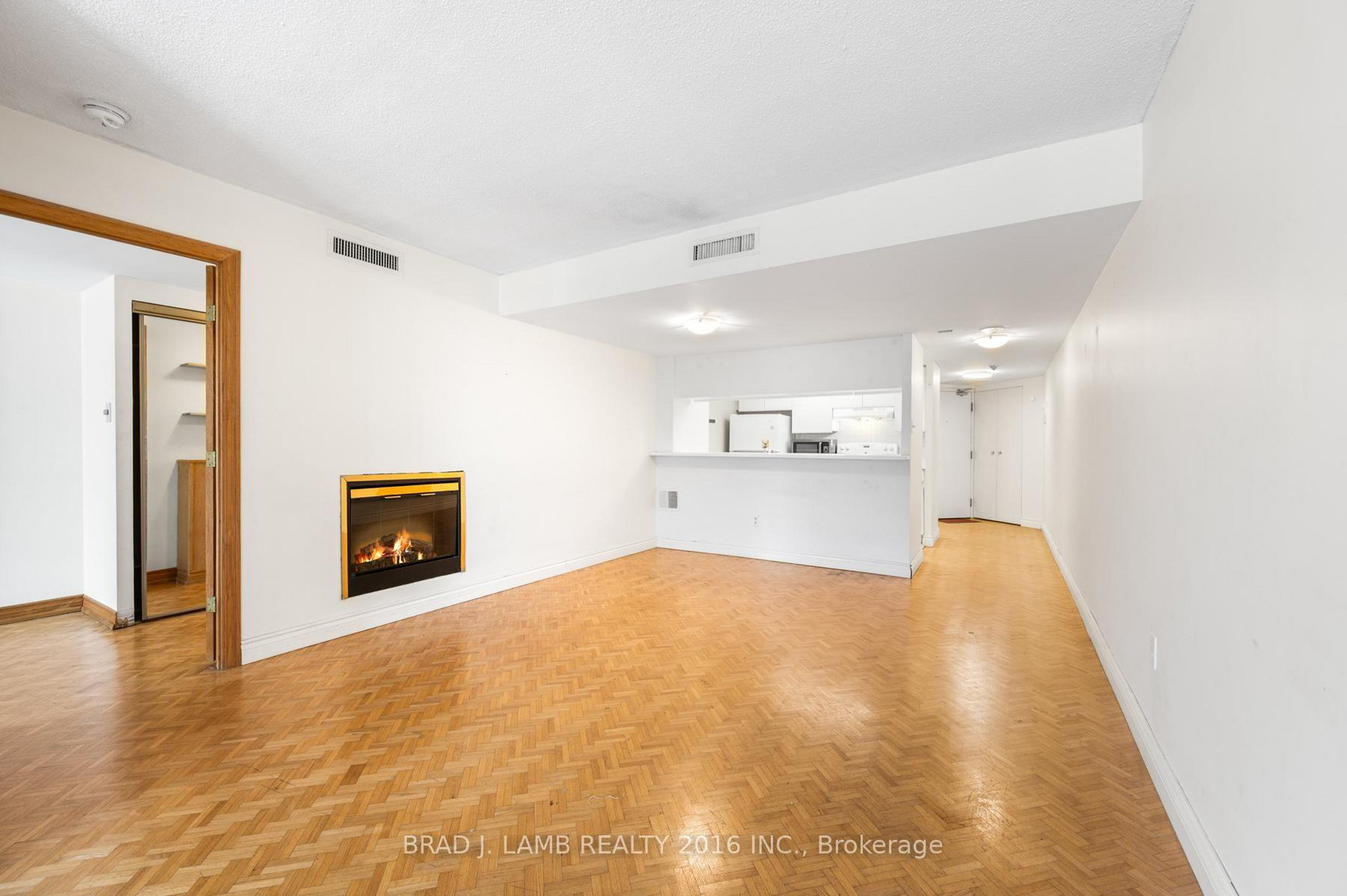 1001 Bay - Photo 29
