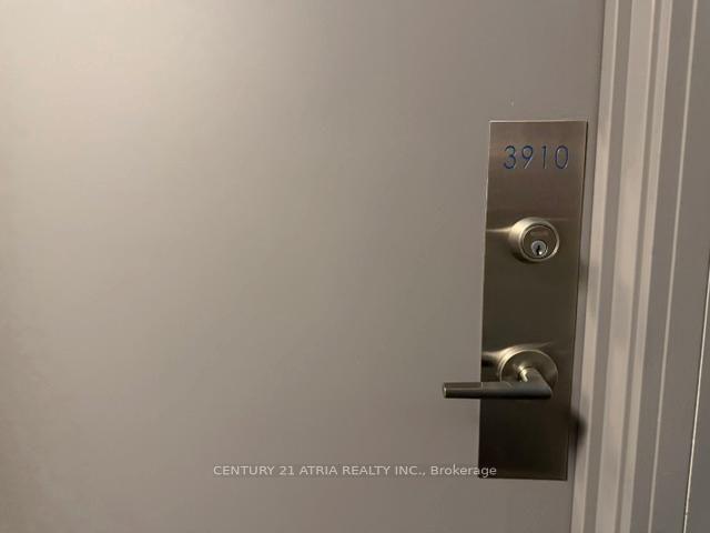 181 Dundas St E (Grid Condos) - Photo 24