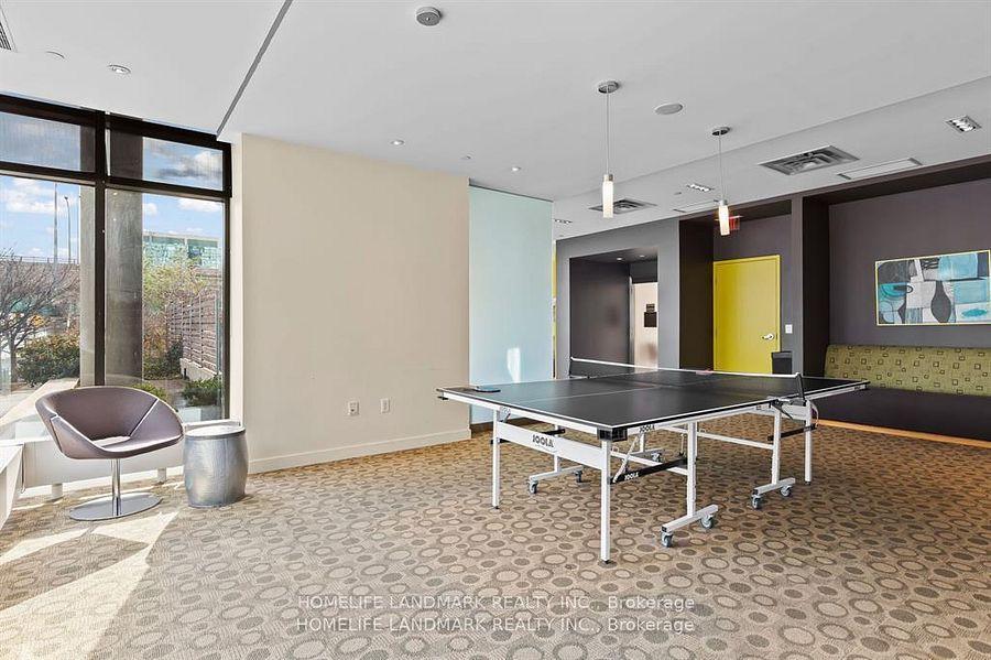 15 Fort York (Concord Cityplace) - Photo 28
