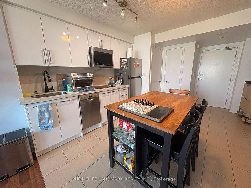15 Fort York (Concord Cityplace) - Photo 45