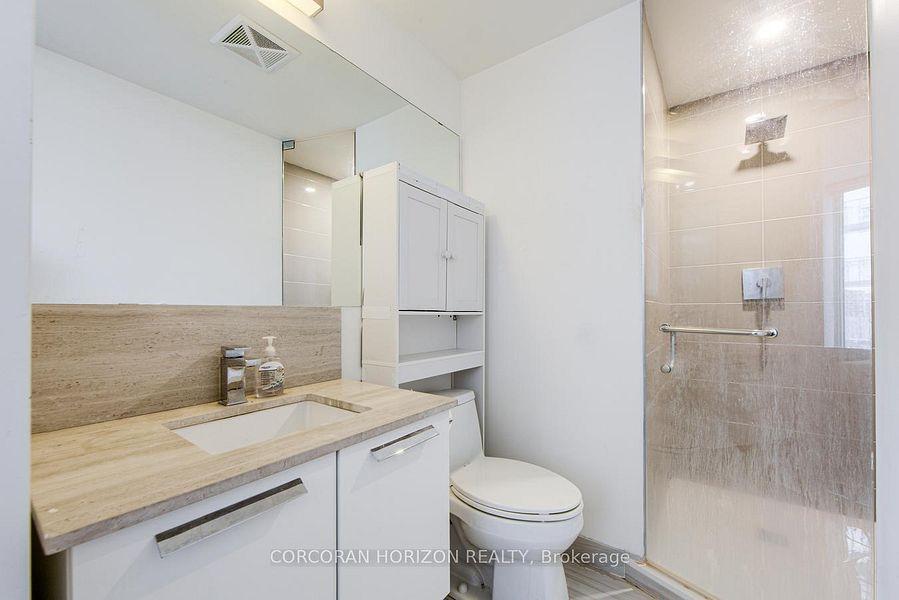 28 Wellesley (Vox Condos) - Photo 39