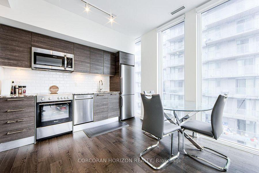 28 Wellesley (Vox Condos) - Photo 25