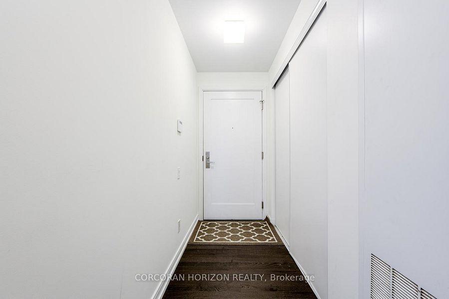 28 Wellesley (Vox Condos) - Photo 13