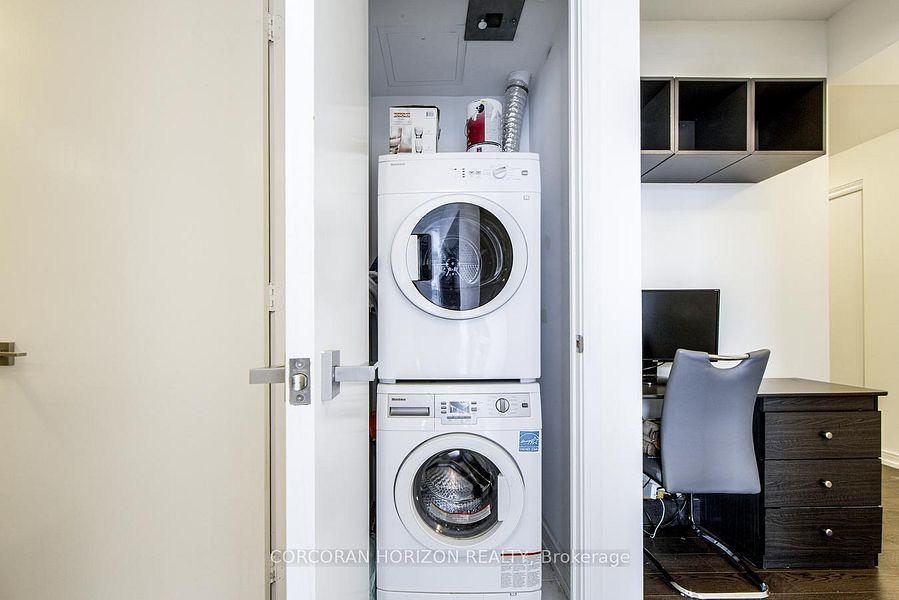28 Wellesley (Vox Condos) - Photo 49