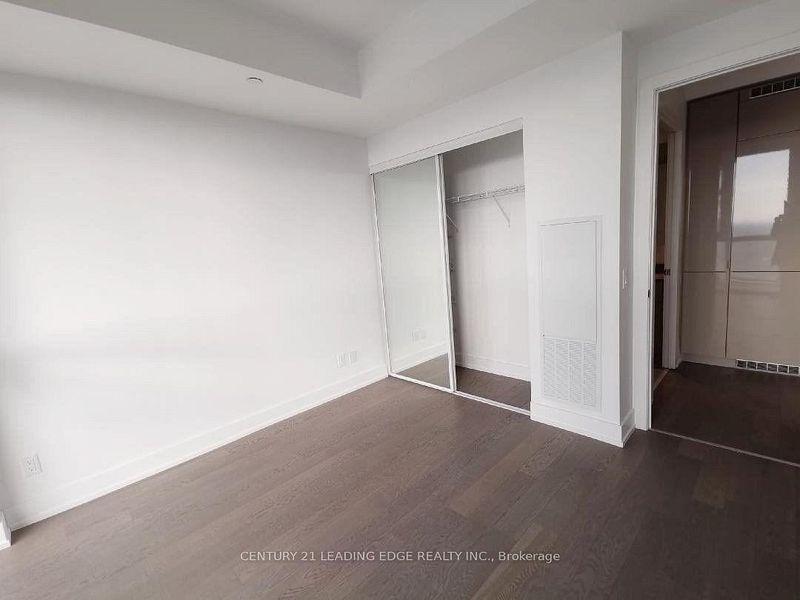 7 Grenville  (YC Condos) - Photo 32