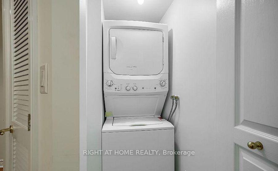 100 Hayden (Bloor Walk Boutique Building) - Photo 40