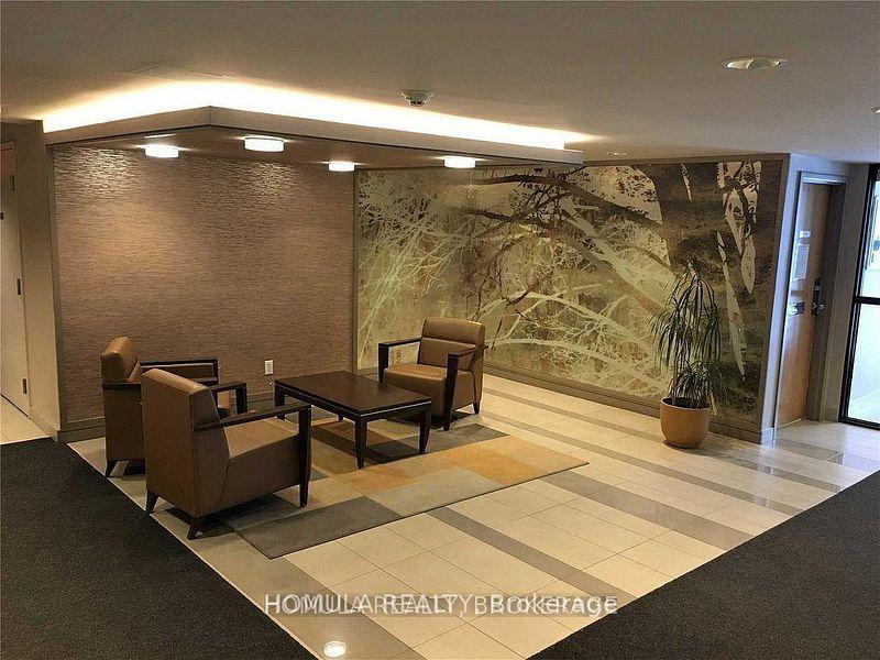 250 Jarvis  - Photo 4