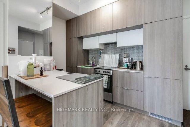 159 Dundas (Pace Condos) - Photo 37