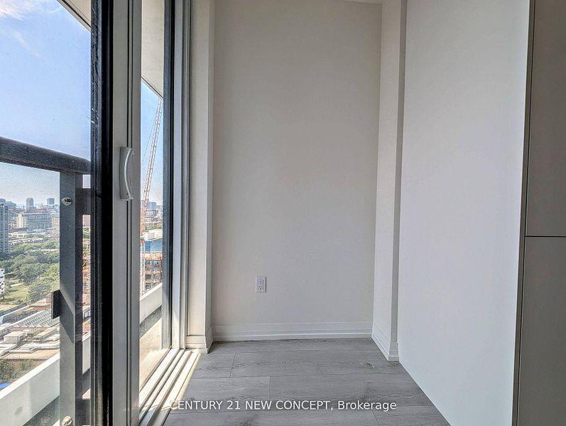 280 Dundas  - Photo 21