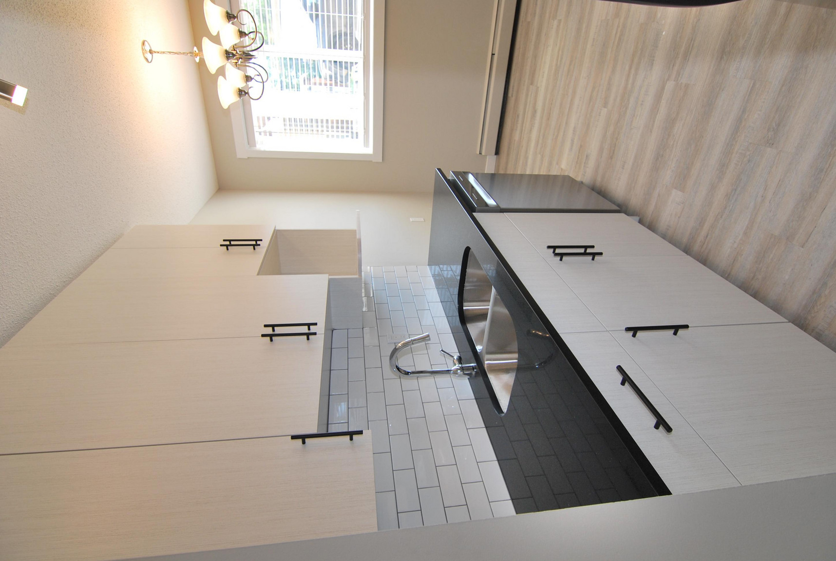 Royal Park Apartments - Photo 5