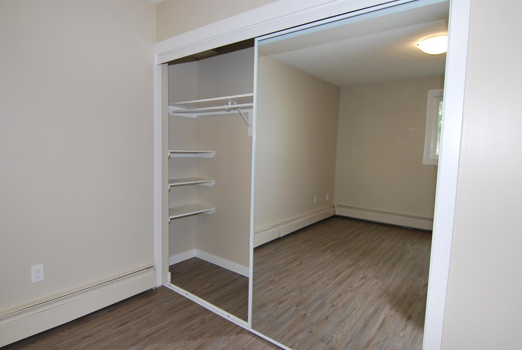 Glenhaven Manor - Photo 40