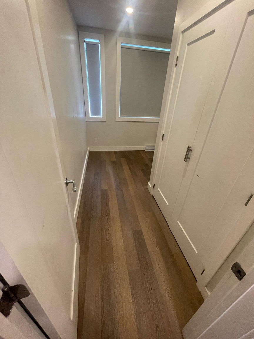 3060 Barclay - Photo 8