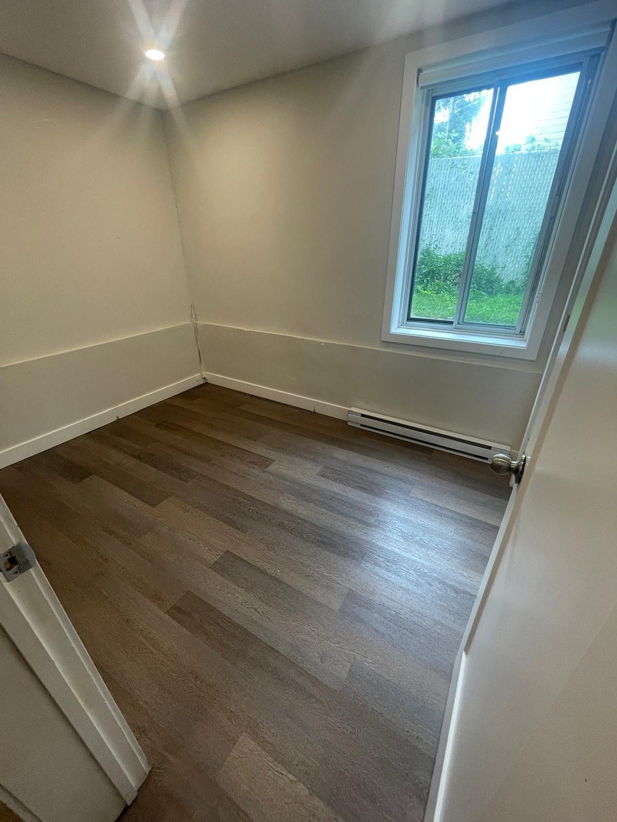 3060 Barclay - Photo 13