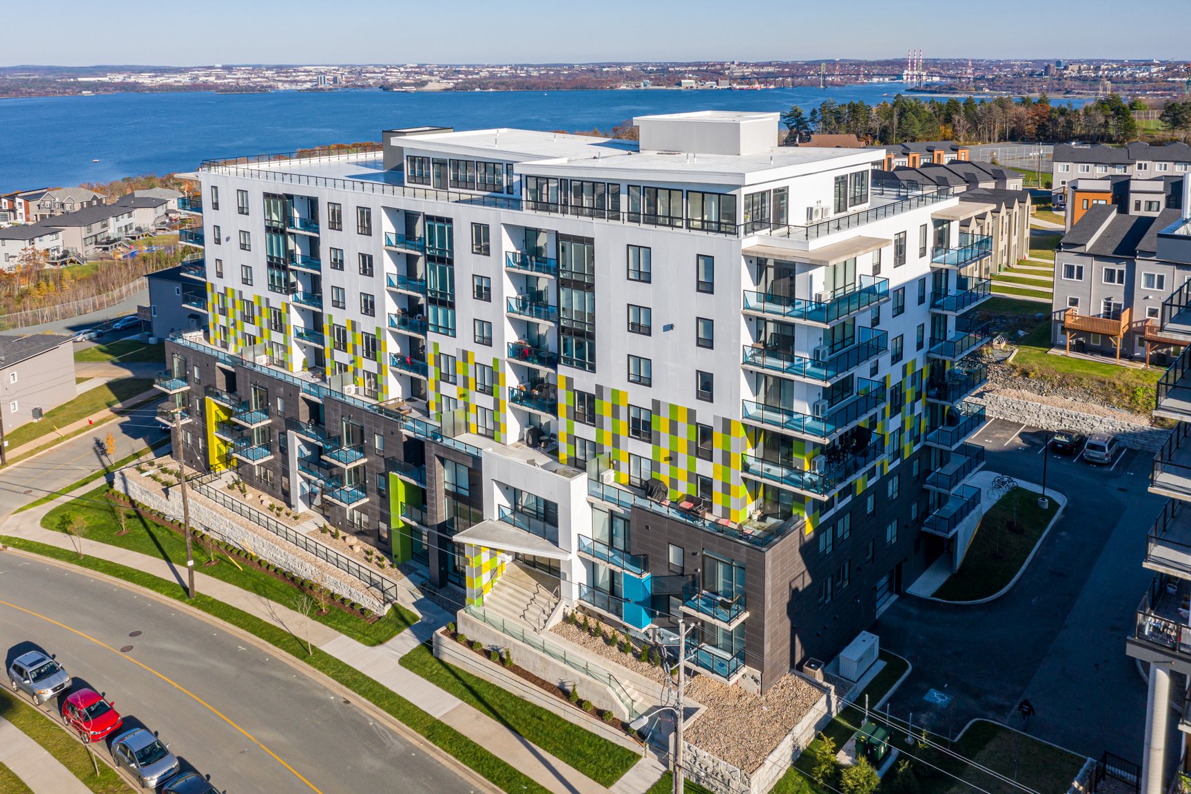 172NORTH - Photo 2