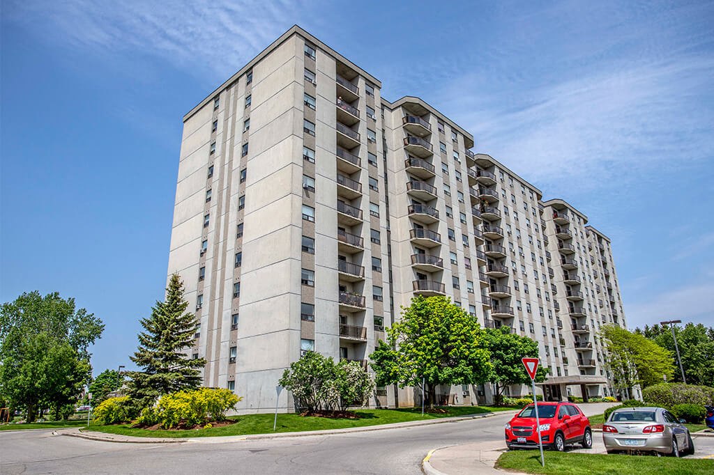 695 Proudfoot Lane