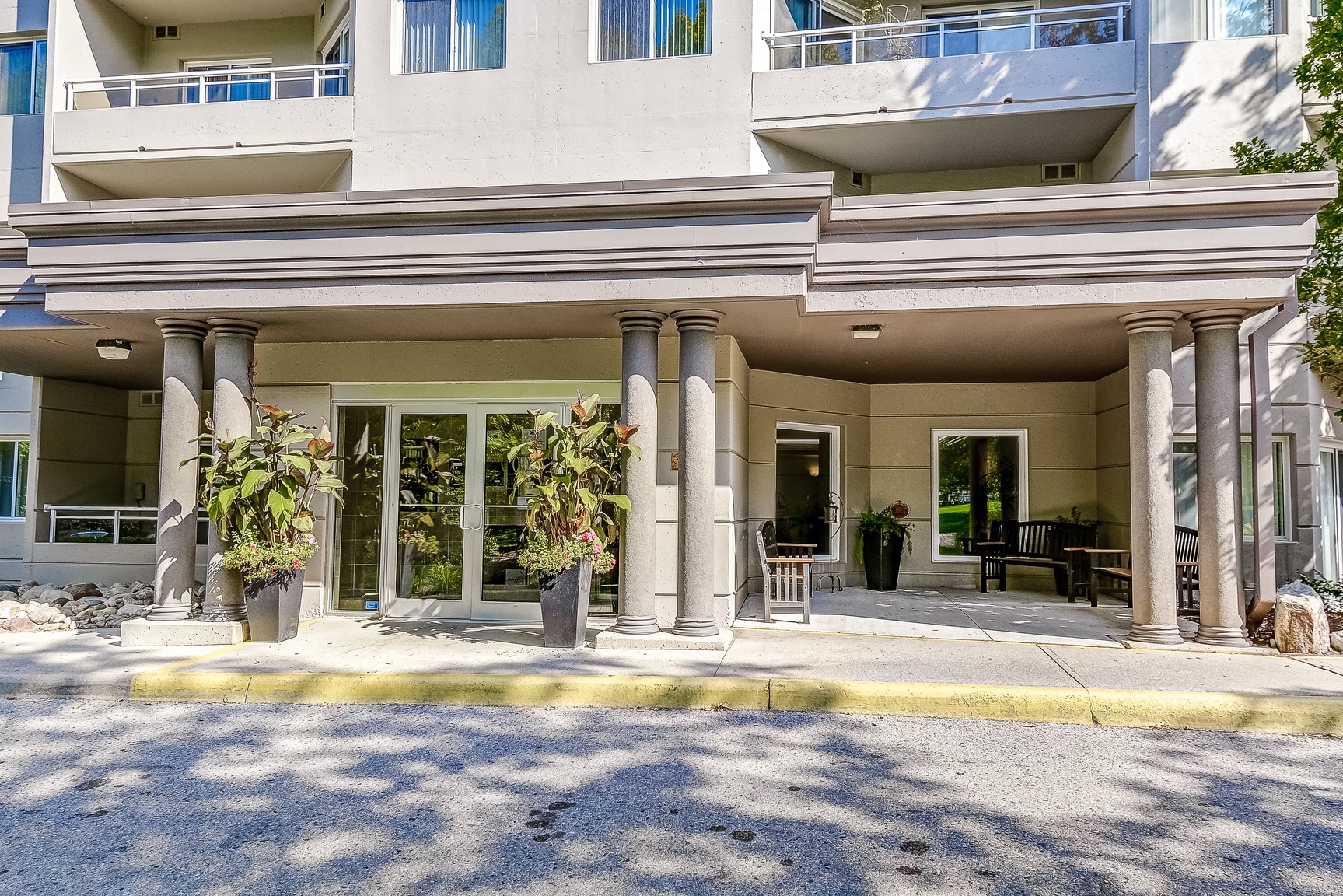 600 Proudfoot Lane - Photo 9