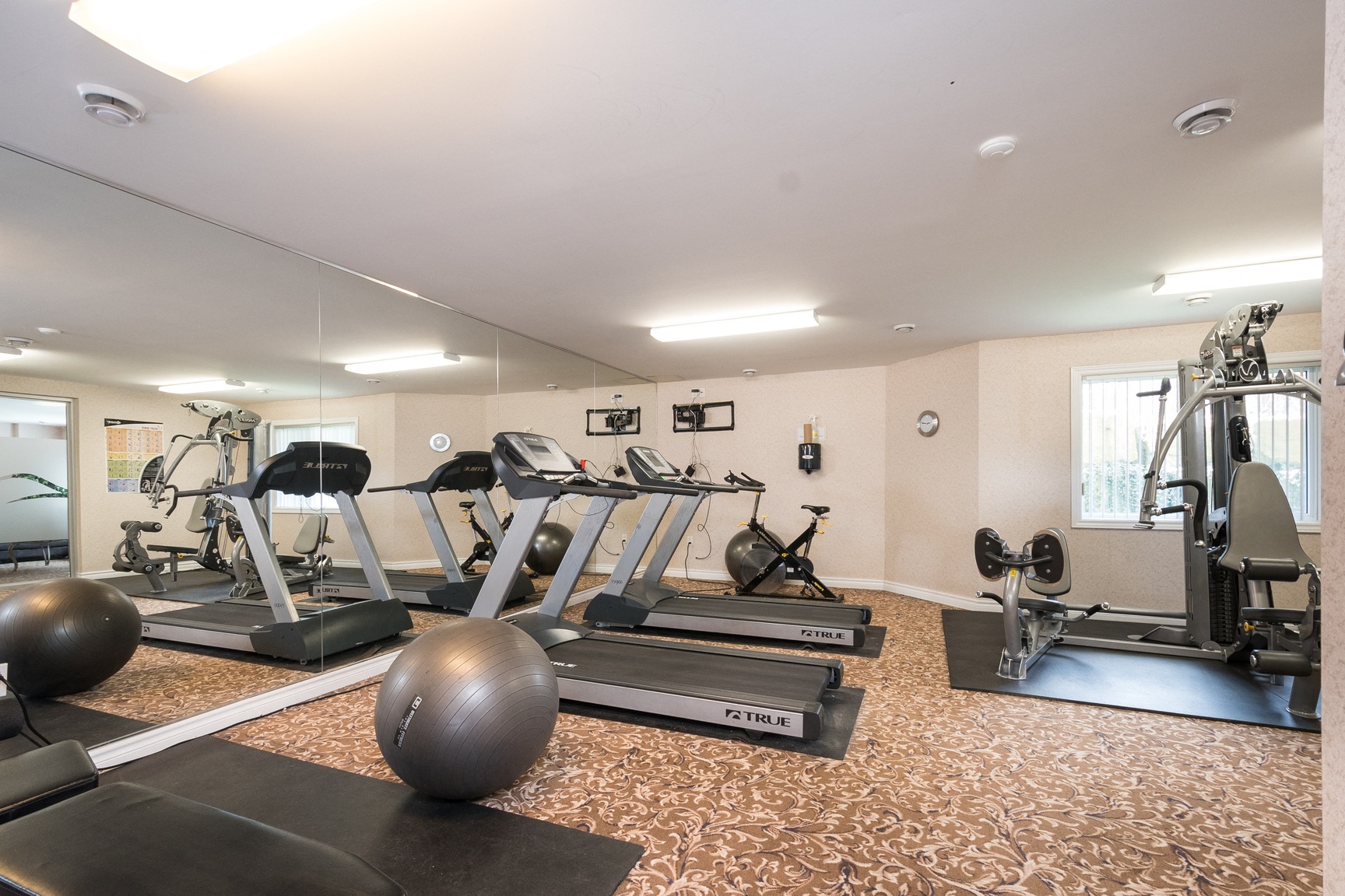 600 Proudfoot Lane - Photo 11