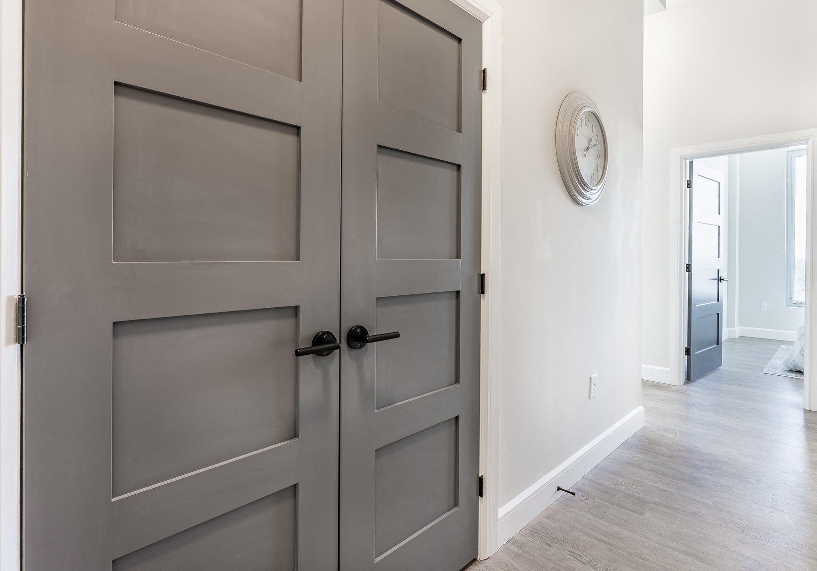 1600 Hyde Park Village Apartments - Photo 36