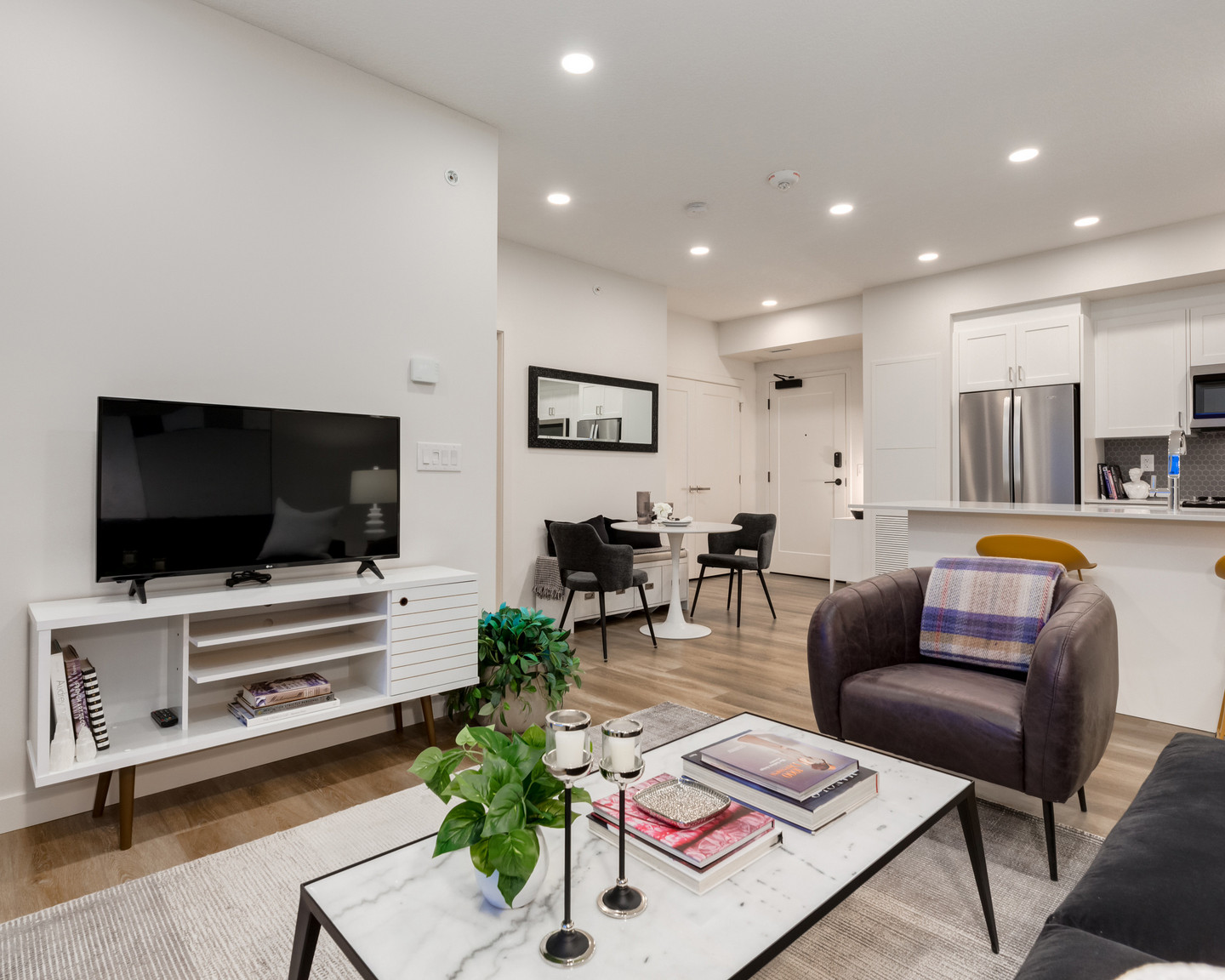 Blume Apartments - Photo 49