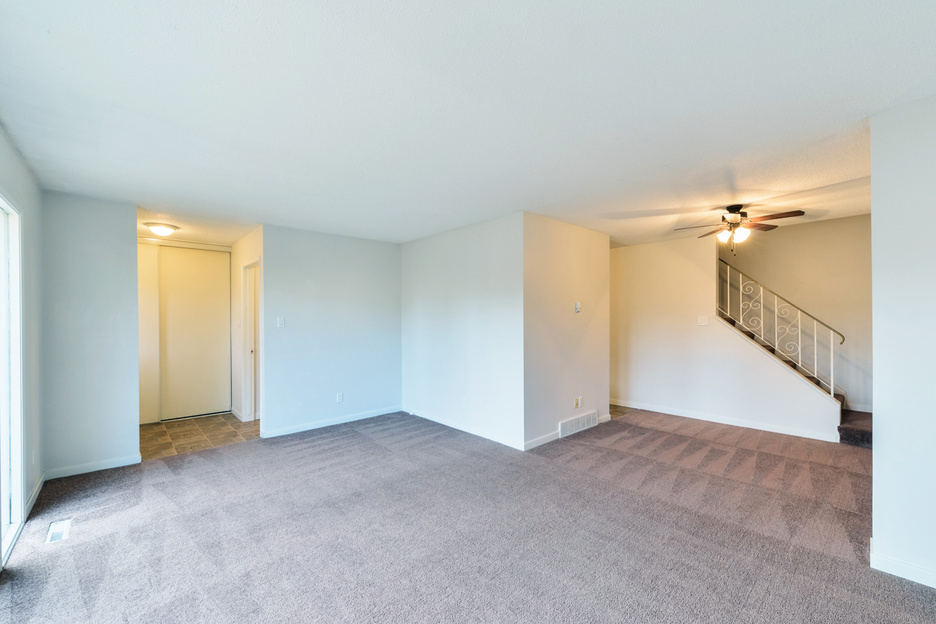 Lord Byron Townhouses - Photo 4