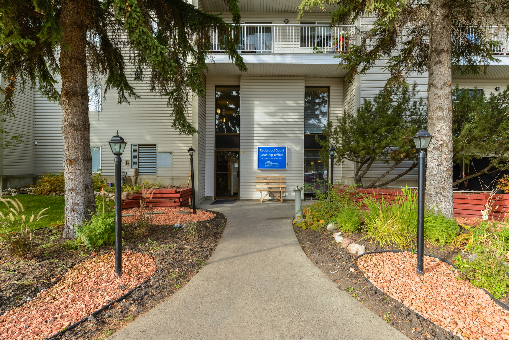Redwood Court - Photo 11