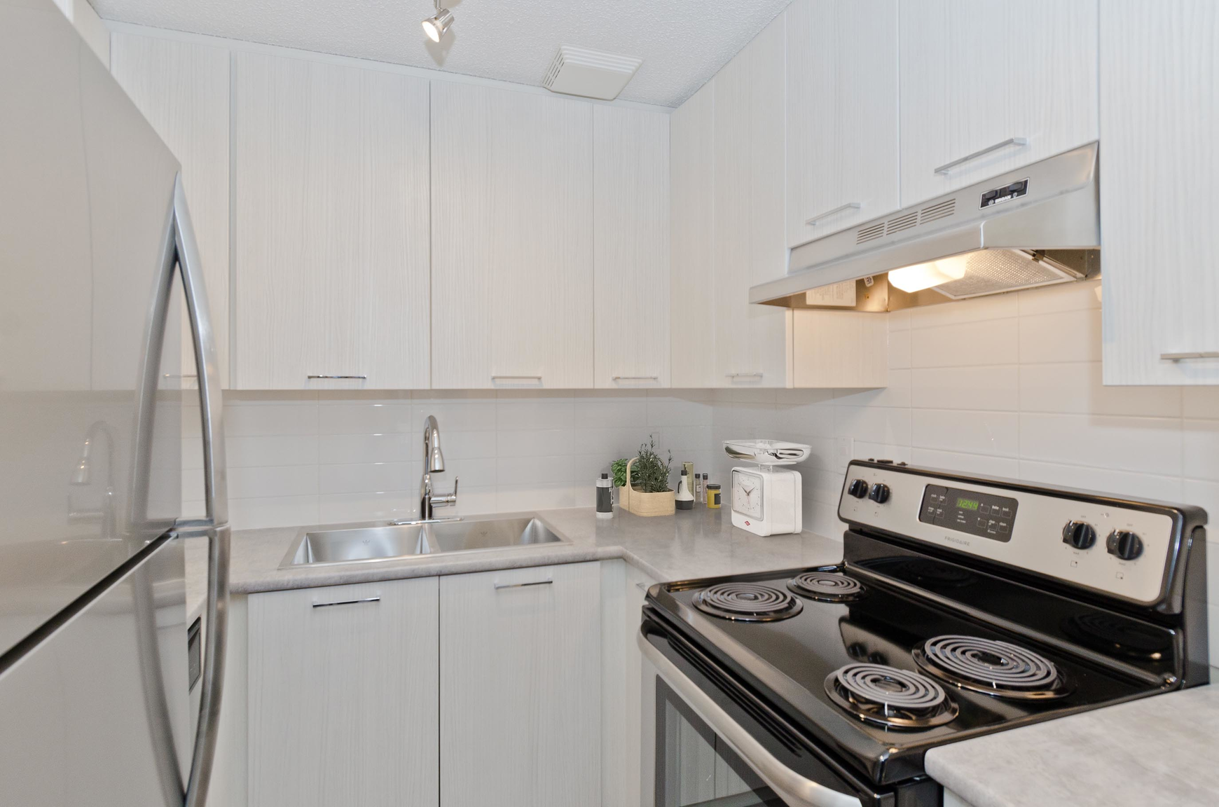 Hillside Estates - Photo 4