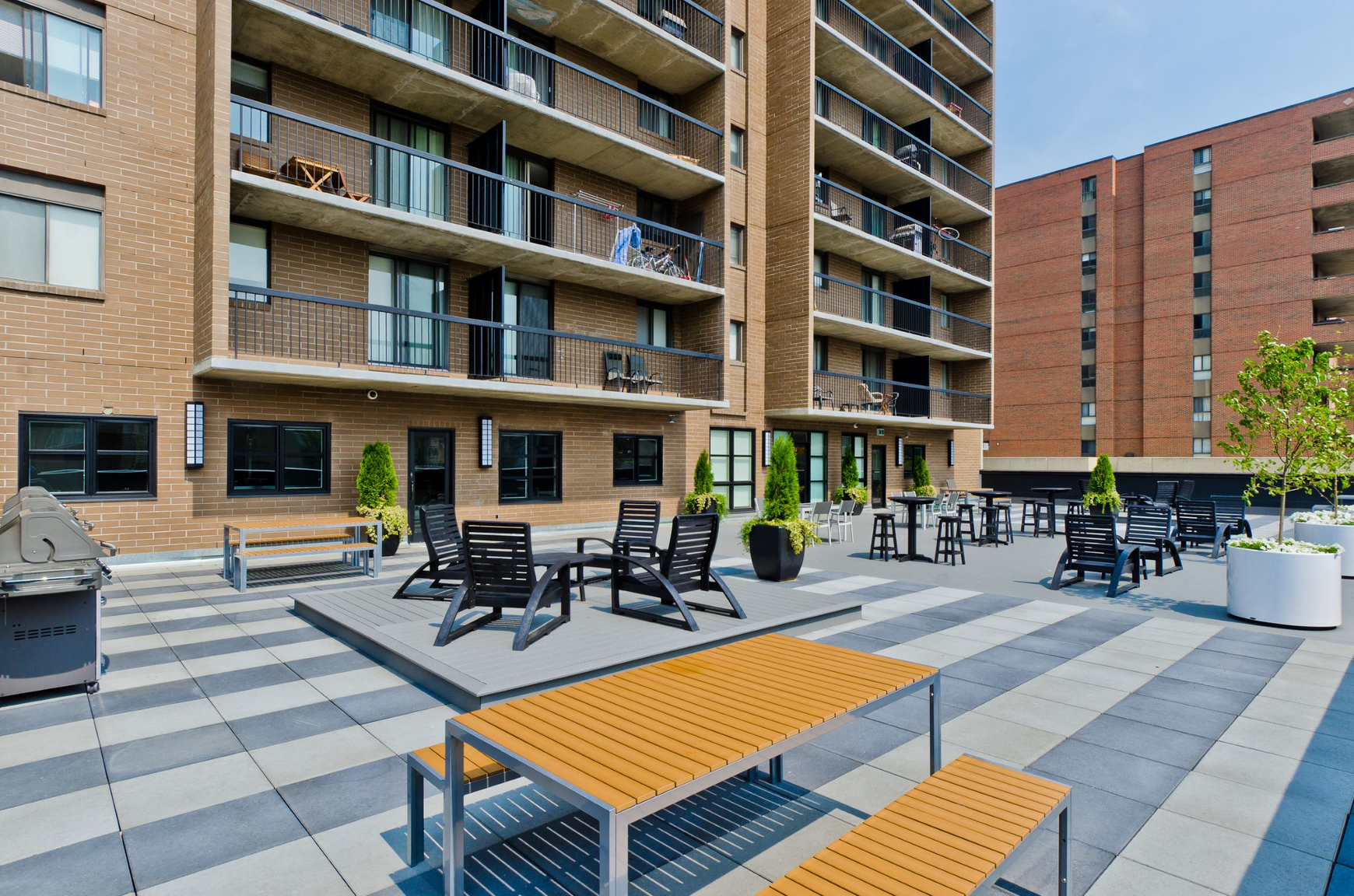 Royal Park Plaza - Photo 13