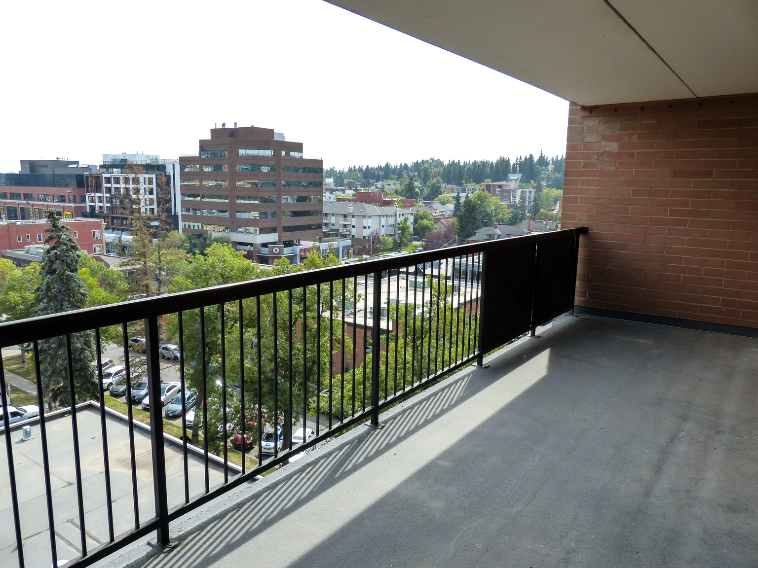 Skygate Tower - Photo 16