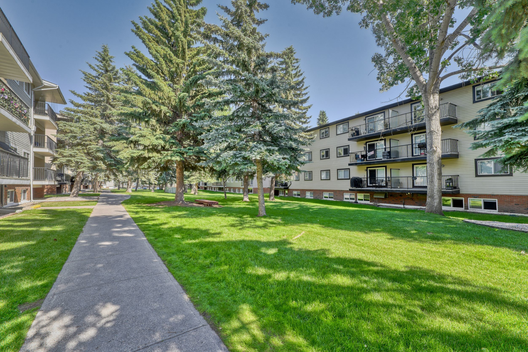 Patrician Village - Photo 15
