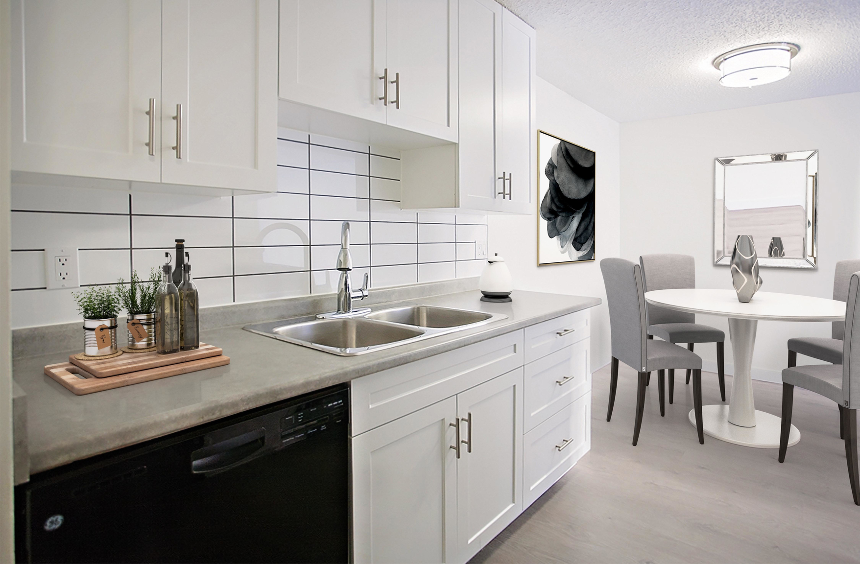 Central Heights Apartments - Photo 2
