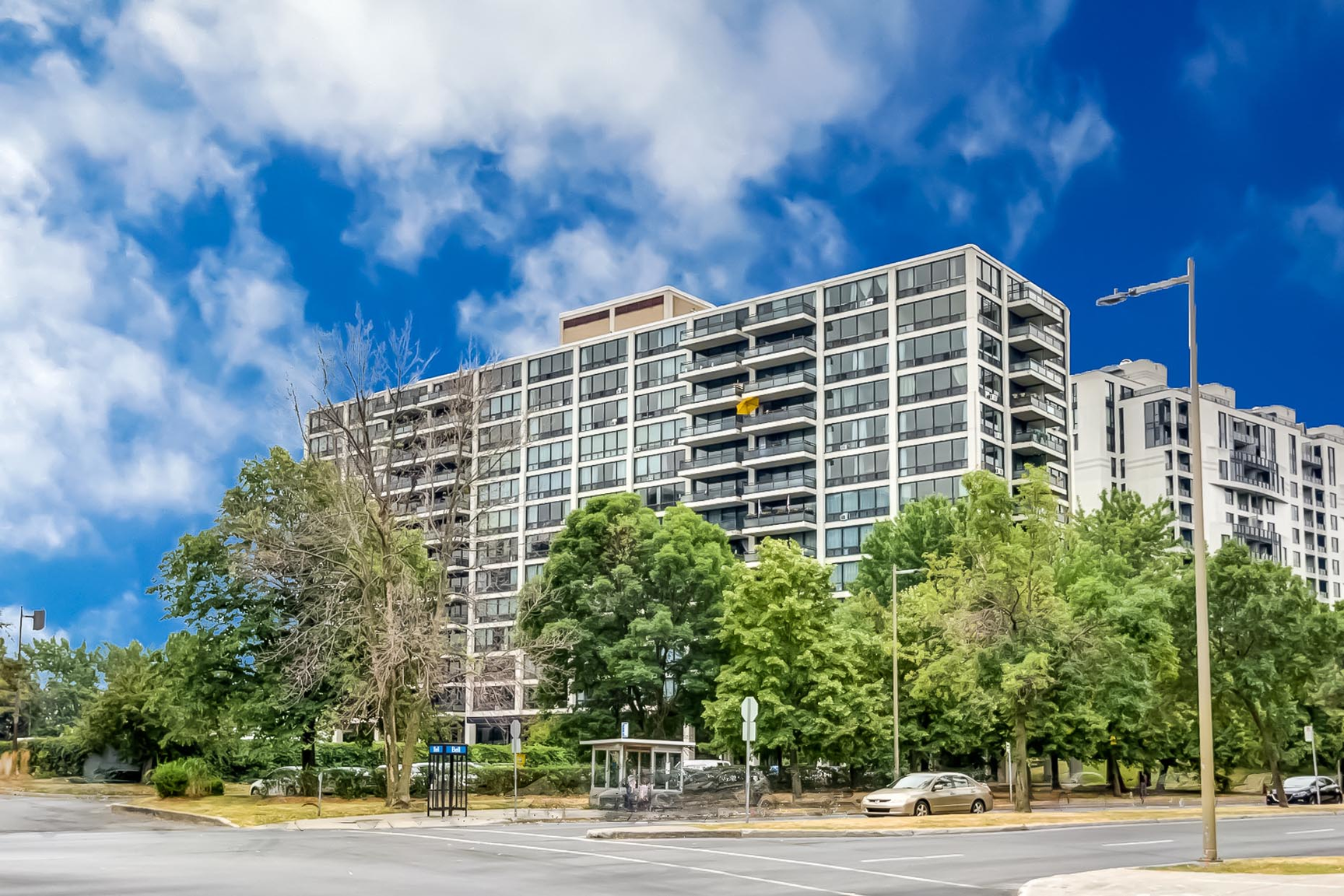 Hi-Rise 2 - Photo 15