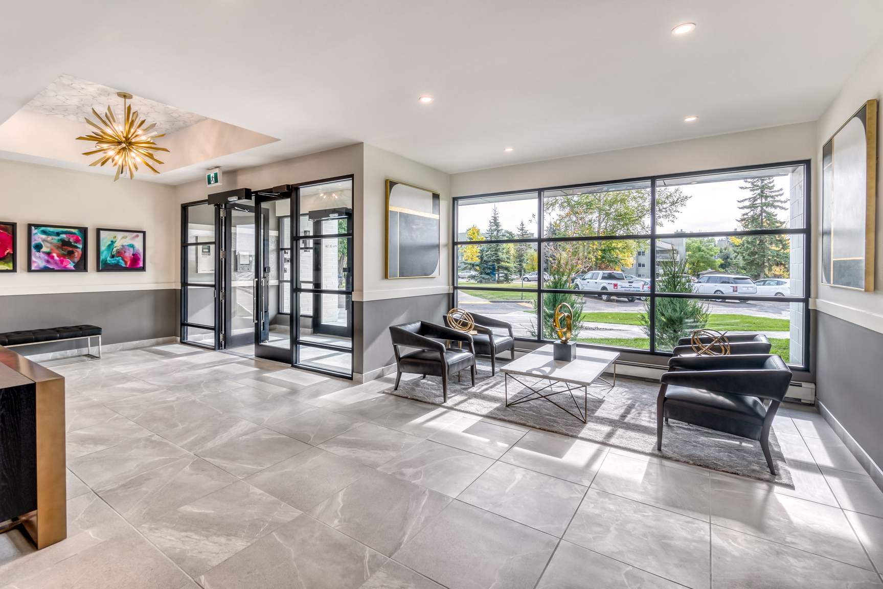 Richmond Towers - Photo 12