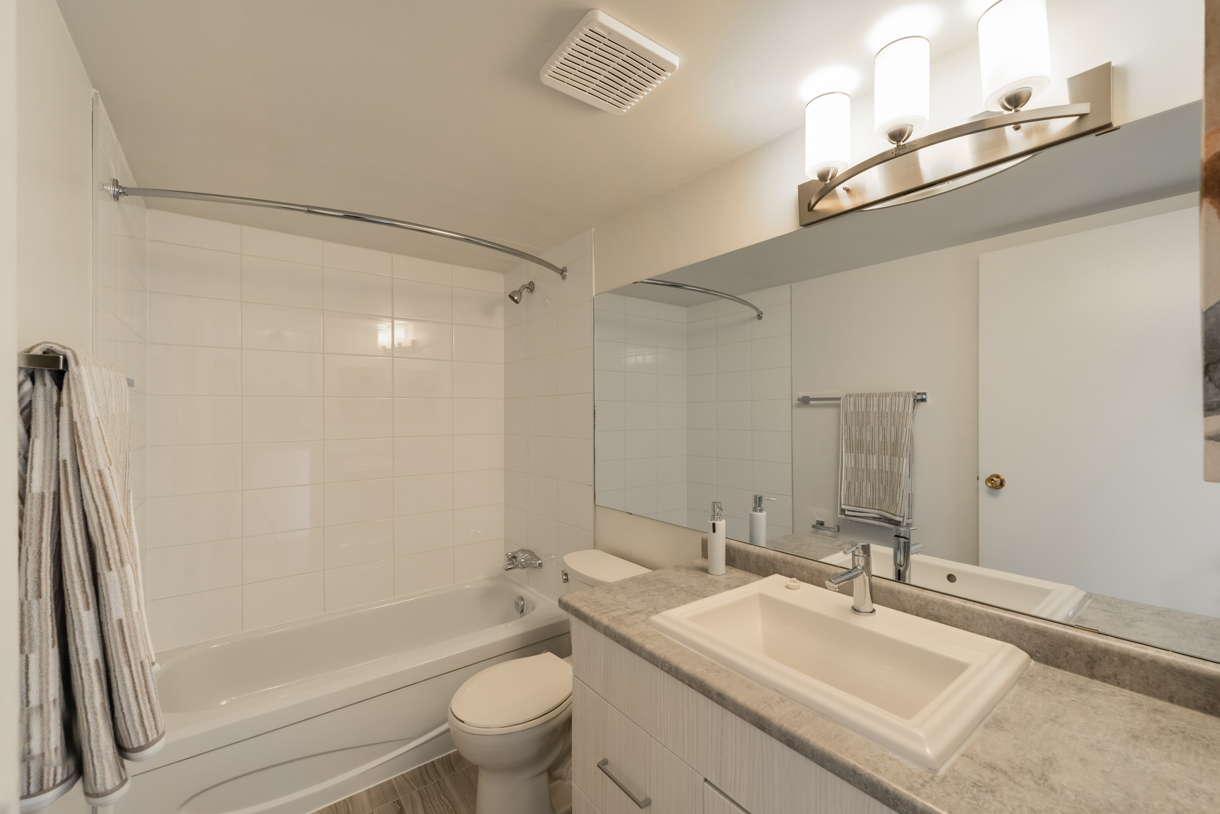 West Edmonton Village - Photo 5