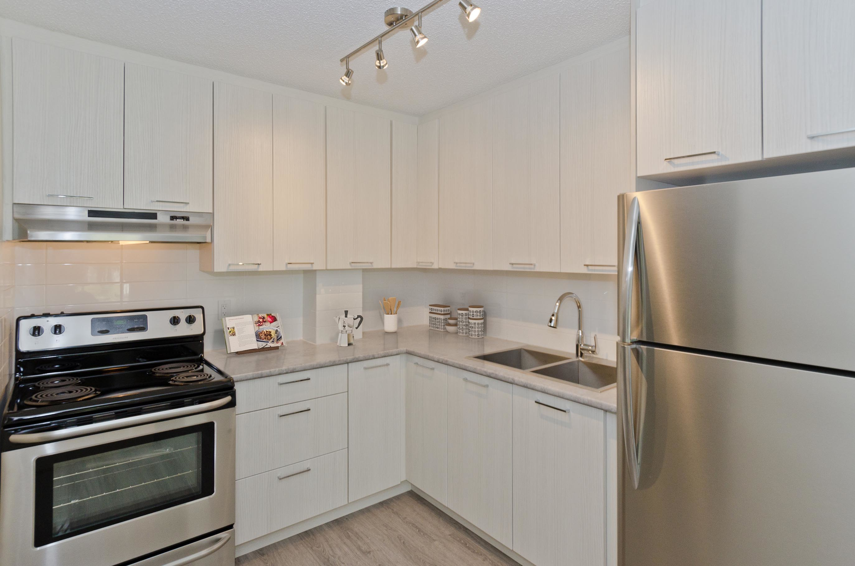 Russet Court - Photo 8