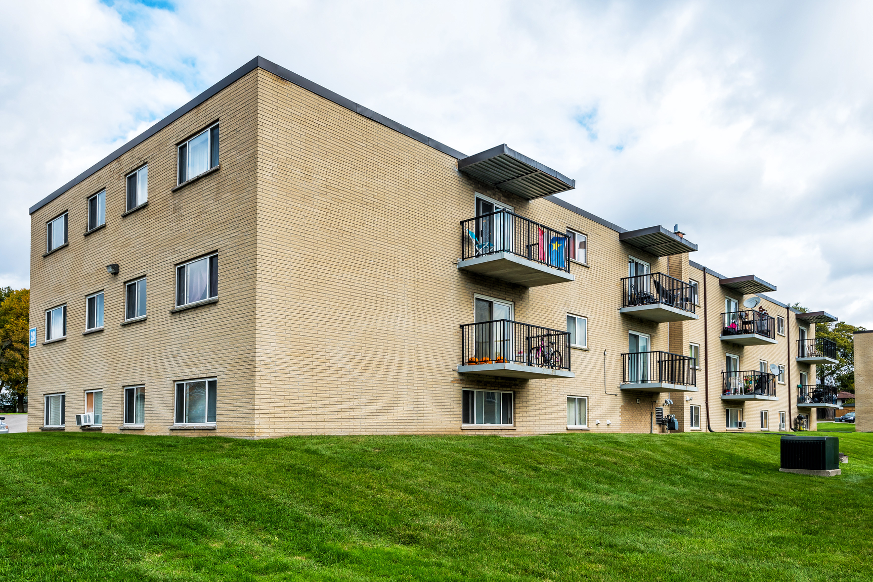 Meadowcrest Apartments - Photo 7