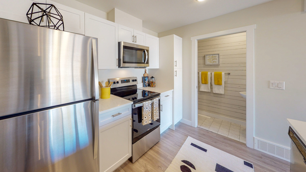 Bravo Townhomes - Photo 2