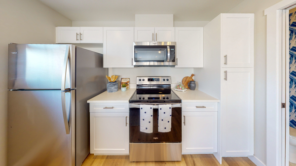 Bravo Townhomes - Photo 13