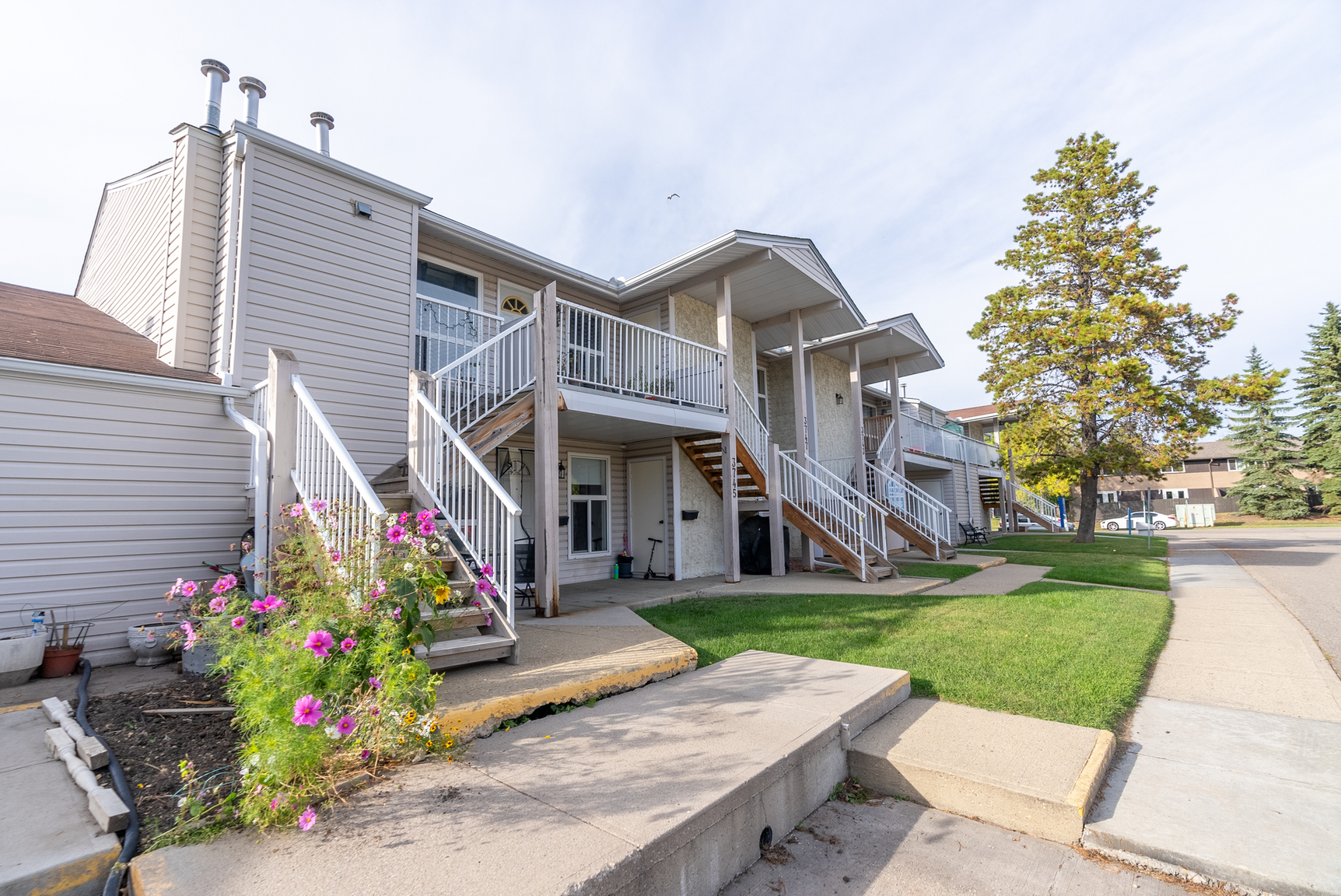 Tamarack East & West - Photo 12