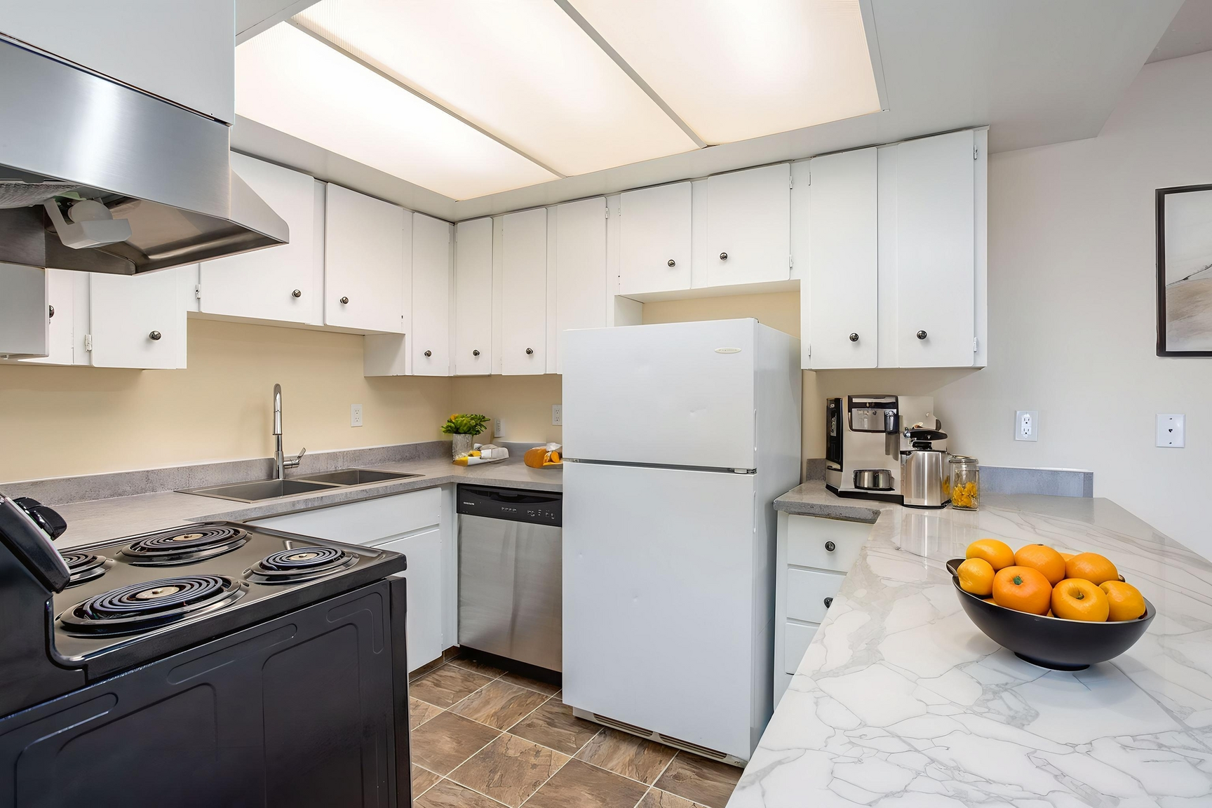 Westborough Court - Photo 2