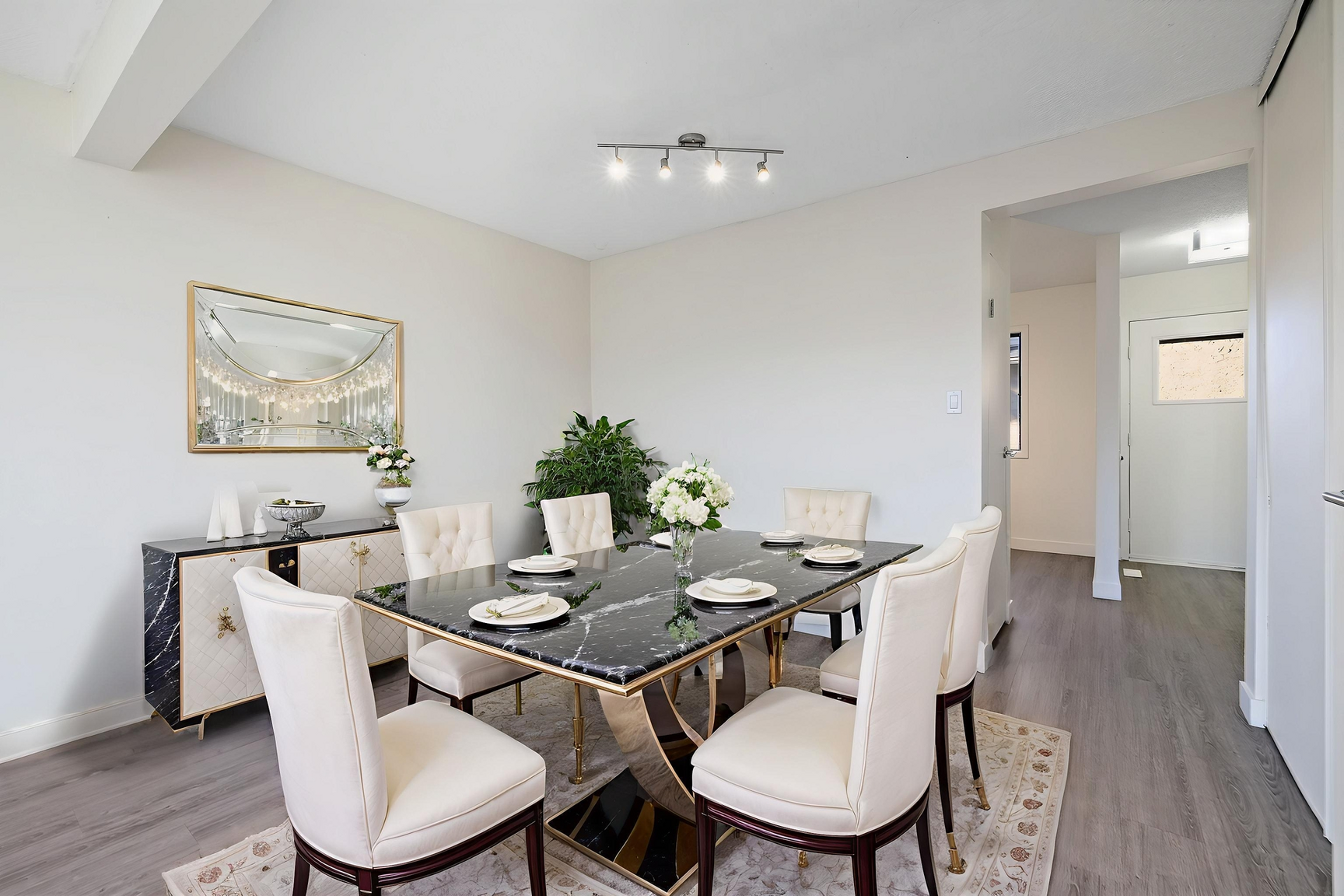 Point West Townhouses 4