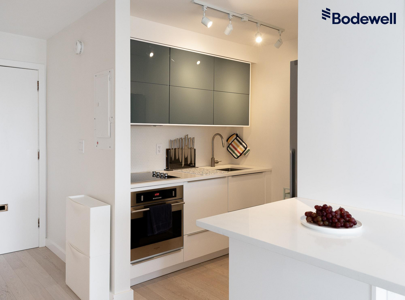 1250 Burnaby Street - Photo 13